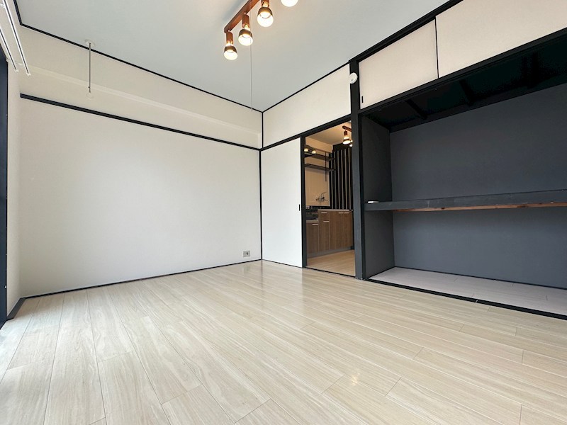 横浜スカイマンション リビング