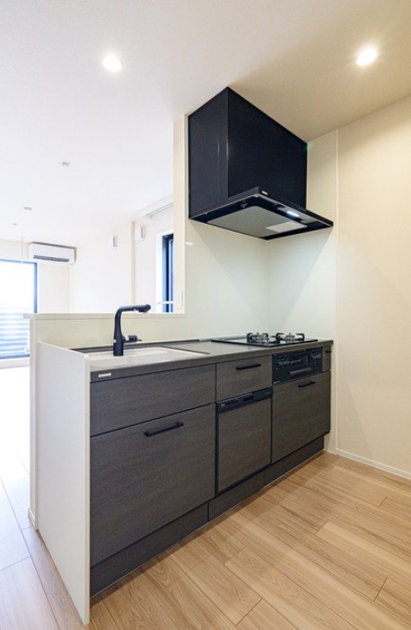 Eastern Shinkawasaki キッチン