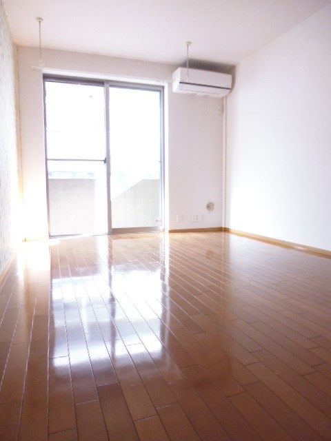 ヴィラージュ宮崎台 リビング