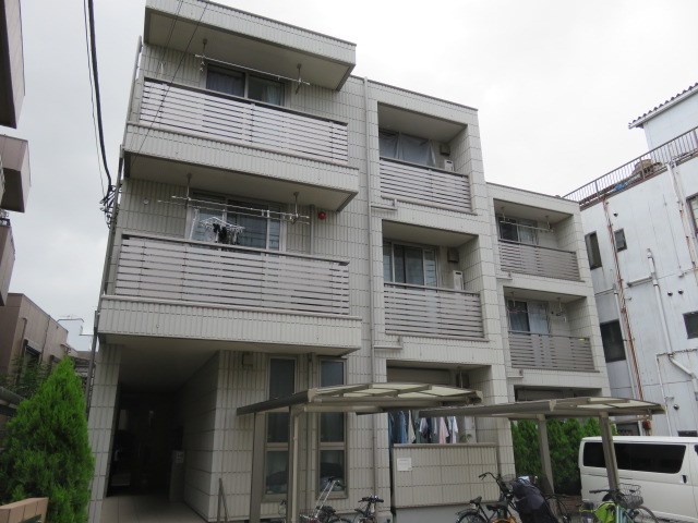 メゾン・サンシャイン 303号室 外観