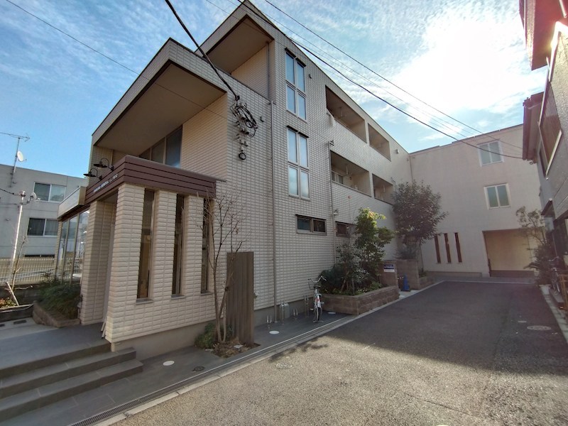 クエストコート 211号室 外観