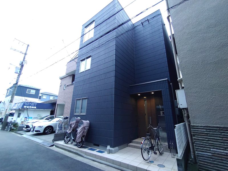 グランドソレイユ鶴見 201号室 外観