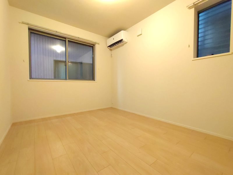 グランドソレイユ鶴見 ベッドルーム