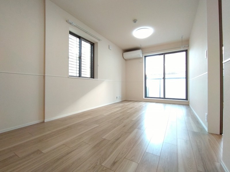 チャープフォレスト リビング