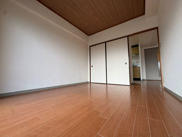 ベッドルーム
