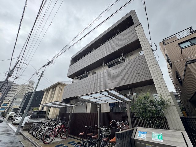 メゾン・クール  玄関