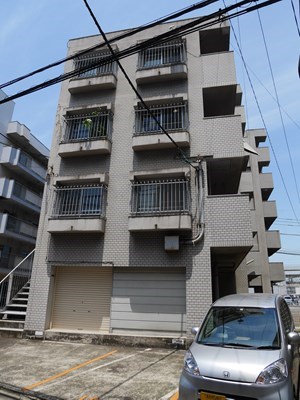 プランドール西小倉駅前  駐車場