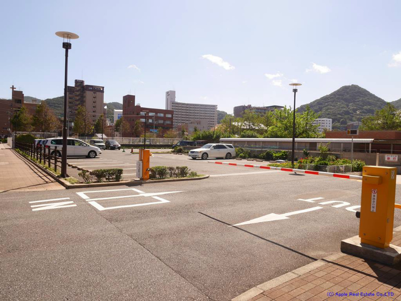門司港レトロハイマート 駐車場