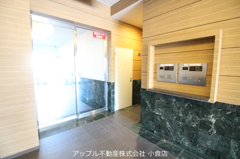 門司港レトロハイマート エントランス