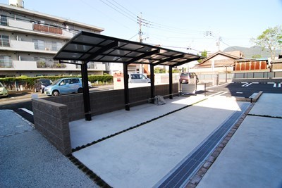 Polonia　Kokura-kita 駐車場