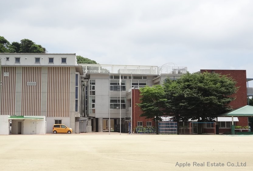 ロアーブル七番館  小学校