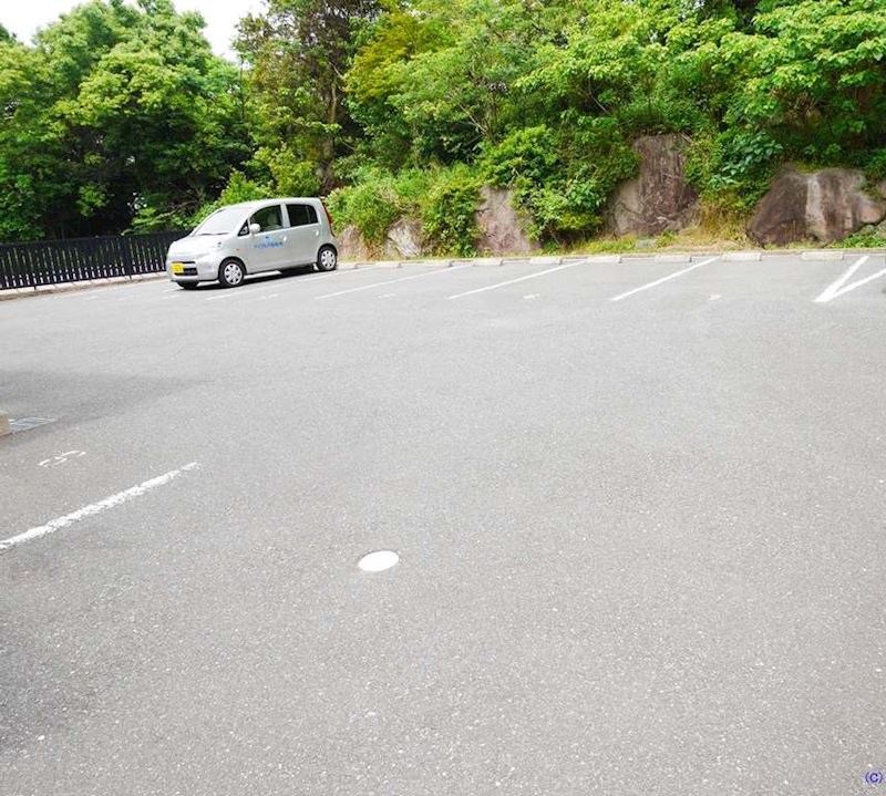 ヒルサイドテラス  駐車場
