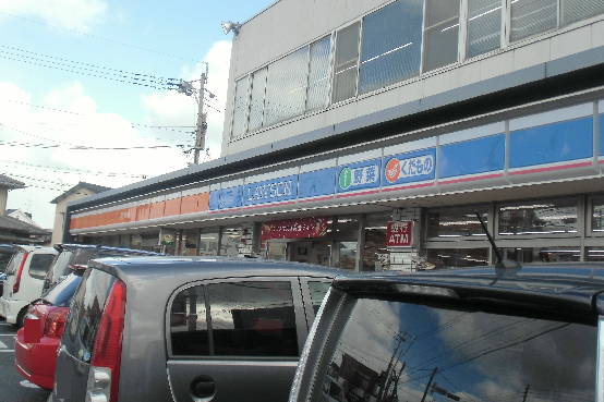 カーサ竪林   コンビニ