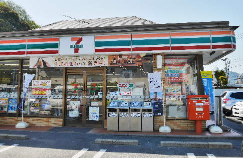 門司港アパートメント   コンビニ