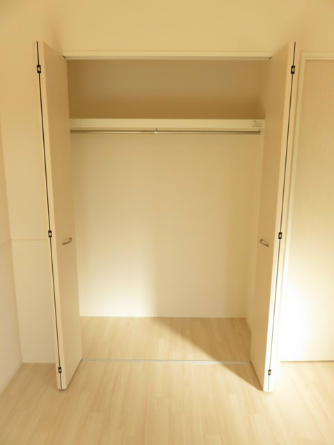 Crecia M  収納