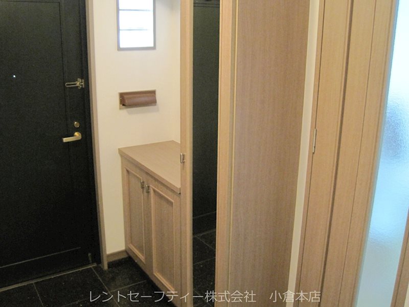 サンライフ別院Ⅱ 玄関