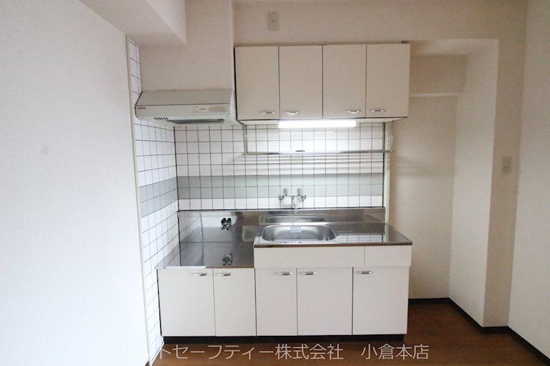 シャトレ中井 キッチン