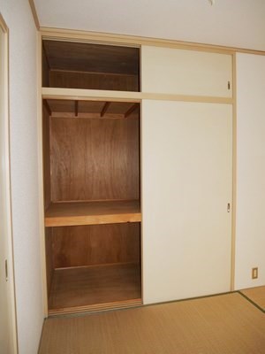 ウィンディア中井 収納
