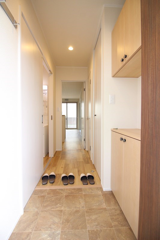 YOURMAISON社ノ木 玄関