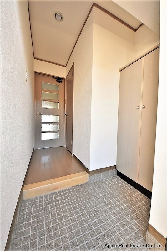 ＫＮ21白銀 玄関