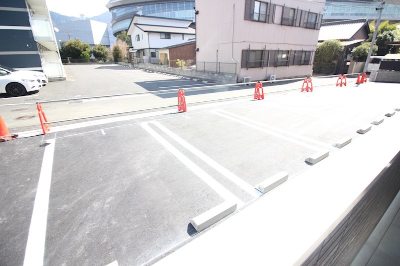 M・K・K萩崎町 駐車場