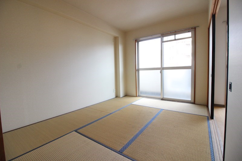グローリー足立 その他