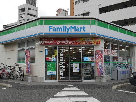 サージュ片野    コンビニ