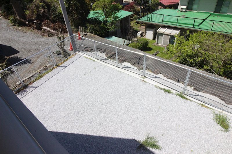 須賀町アパートメント ベランダ