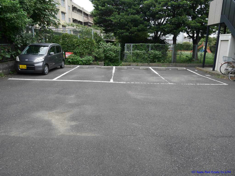 福岡県北九州市小倉北区上富野３丁目1-25 駐車場