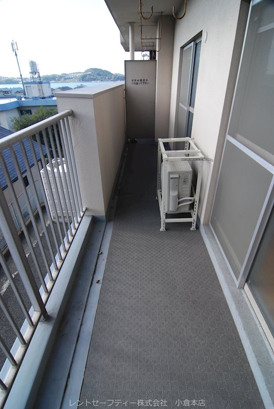 ハイツシーサイドⅠ  ベランダ