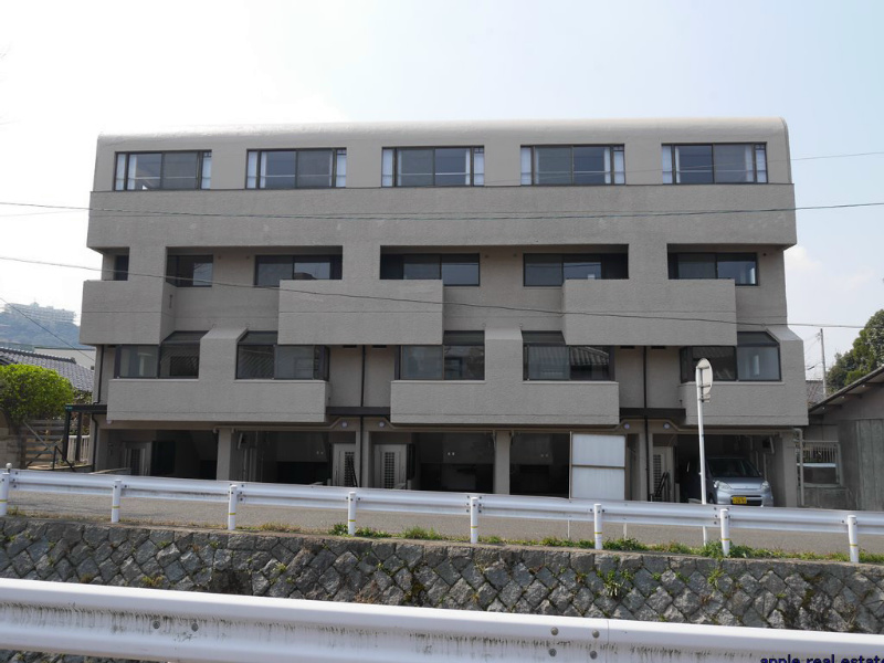 メゾン上富野  外観