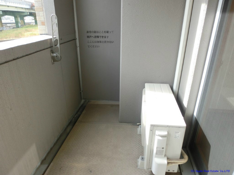 リード大手町  ベランダ