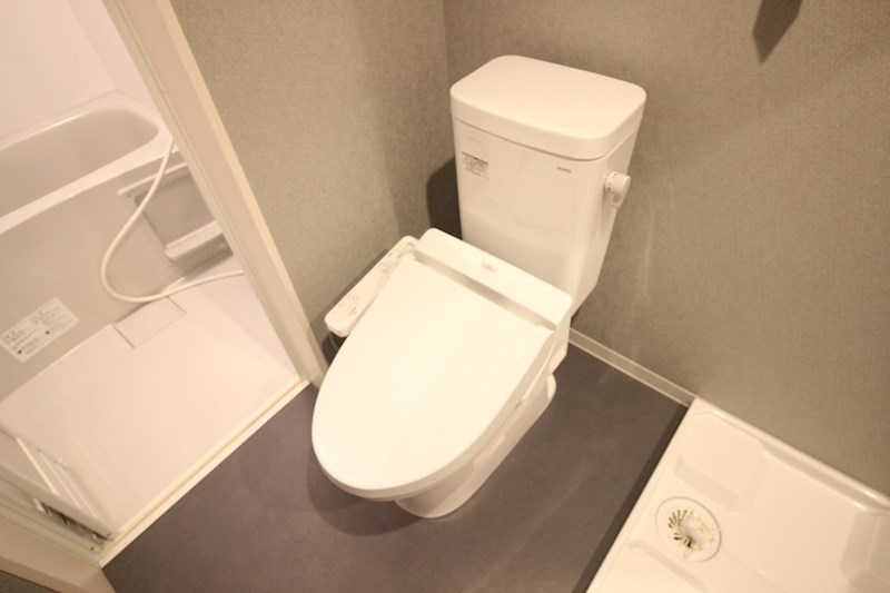 レオーネ西小倉 トイレ