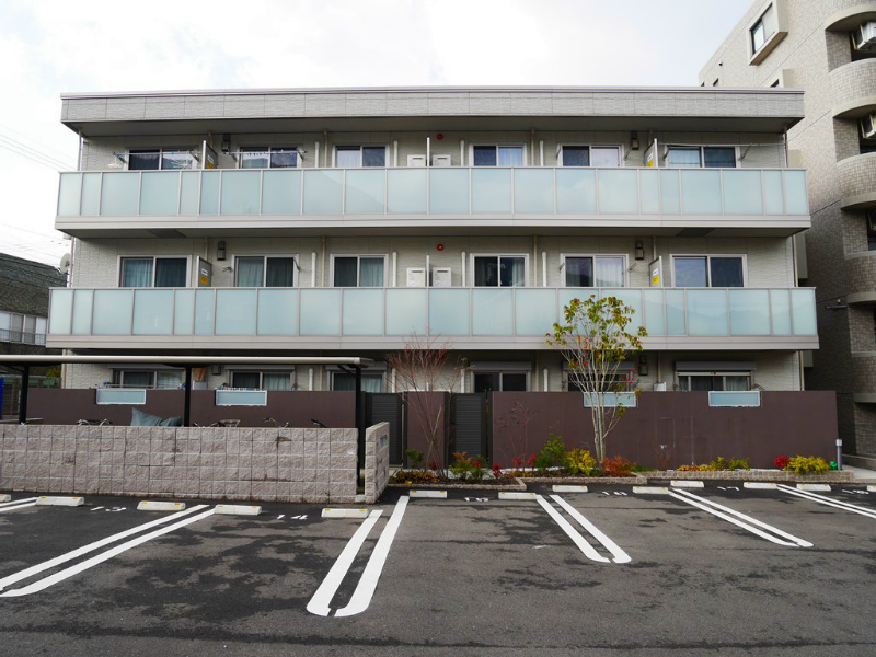 フレシール柳町 駐車場