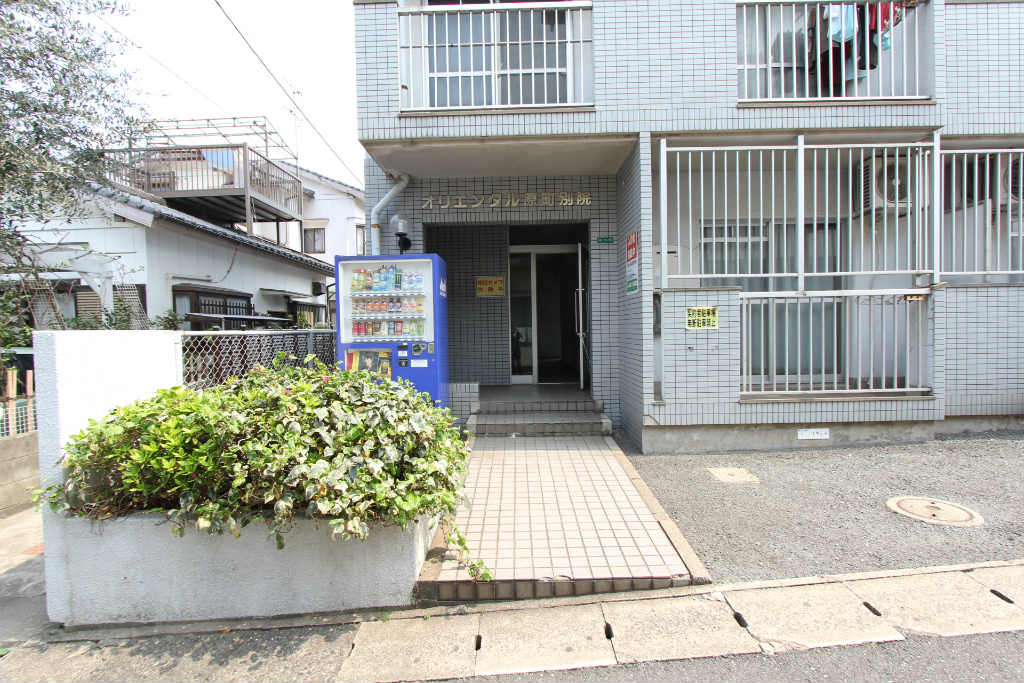 オリエンタル原町別院  エントランス