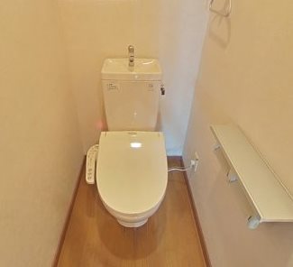 アースコート小倉金田 トイレ