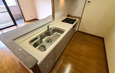 アースコート小倉金田 その他