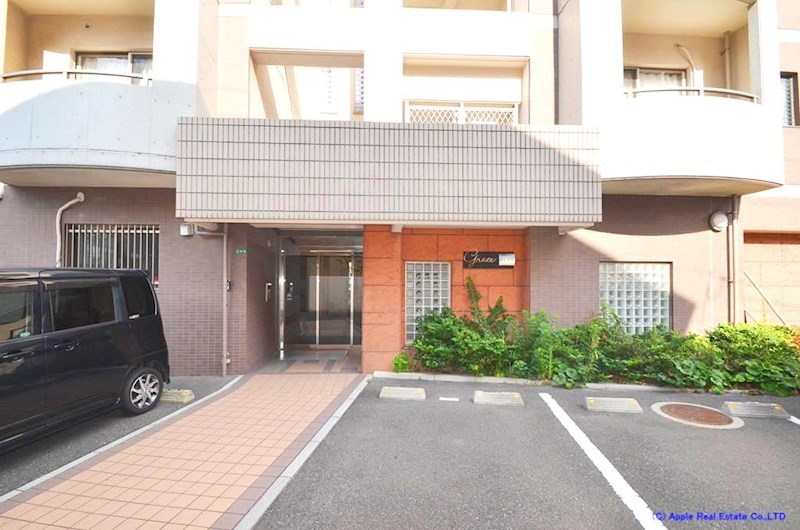 グレイス 駐車場