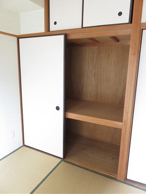 グリーンハイツ足立  収納