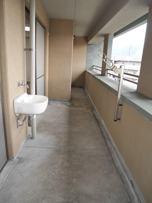 アクアサージュ大手町   ベランダ