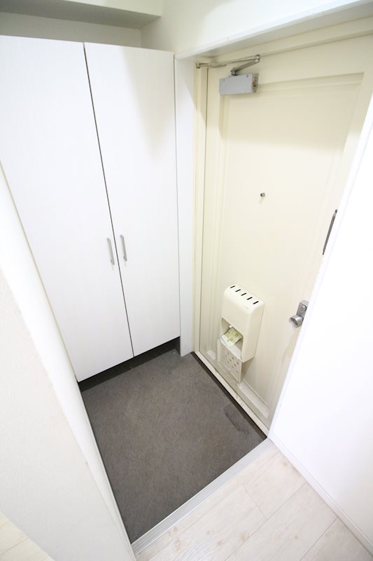ドミール西小倉  玄関