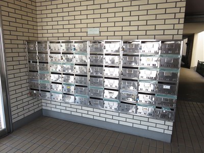 サンシティ三萩野 ロビー