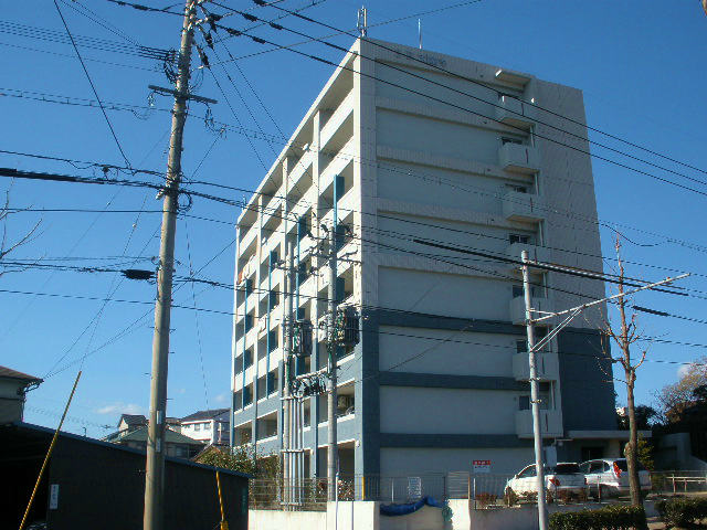S・E天籟寺マンション  駐車場