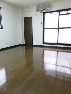 熊本ビル  リビング