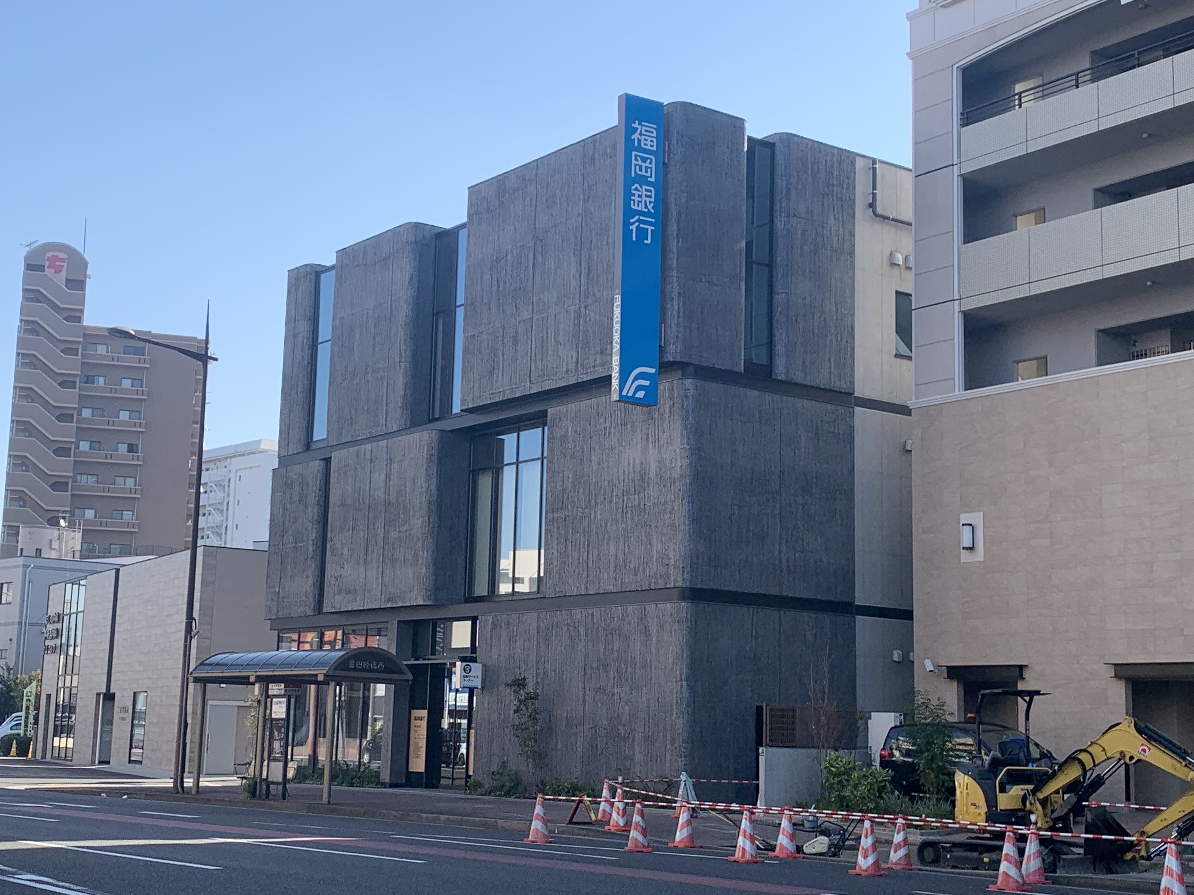 オーク小倉 銀行