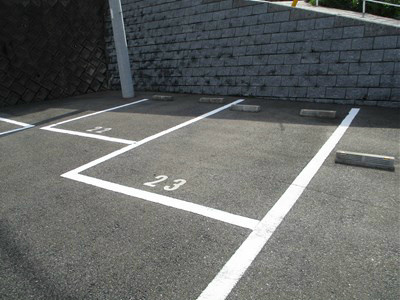 セントヒルYAHAZU 駐車場