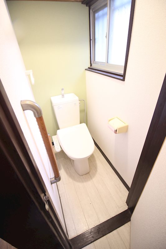 三萩野戸建 トイレ