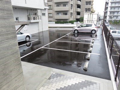 フォルツァ　ドット　ミュ    駐車場