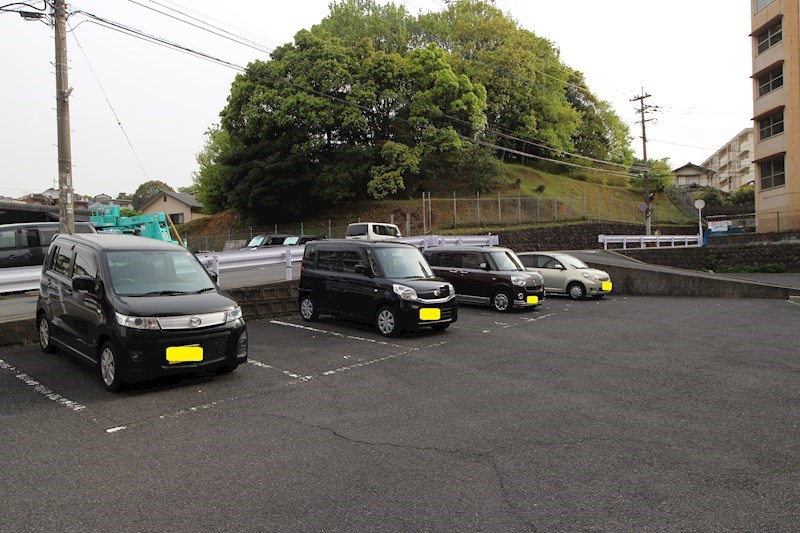 シェリール井堀通り 駐車場