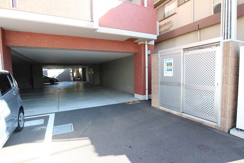 Hamiel千防  駐車場